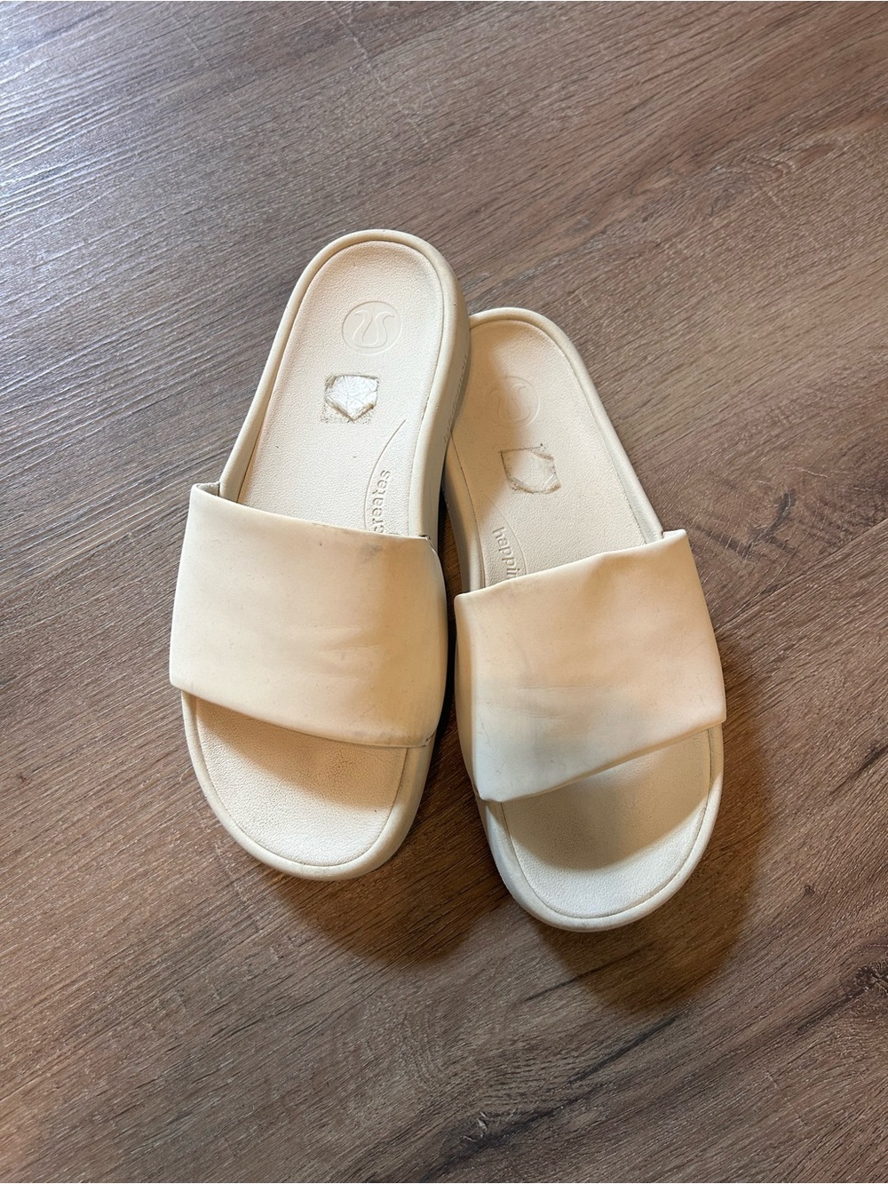 Lululemon Cream Slide Sandals - Women's Casual Comfort